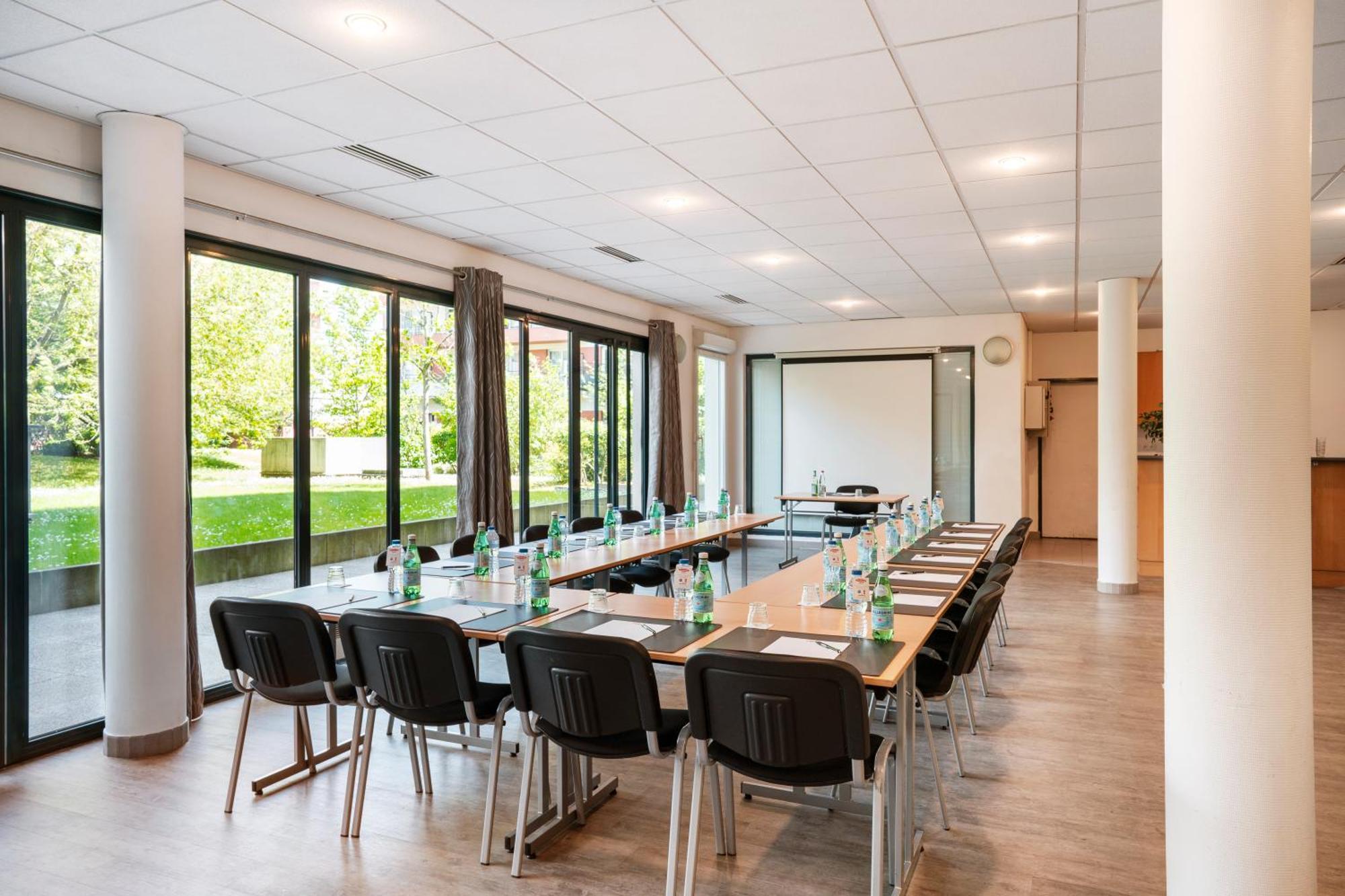 Residhome Paris-Evry Courcouronnes Εξωτερικό φωτογραφία